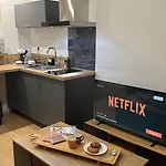 Apartament Chez Jerome - Bright And Cinematic Atmosphere